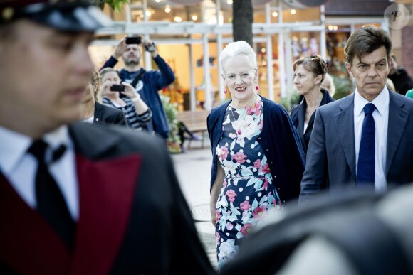 La reine Margrethe II de Danemark arrive pour la première du ballet The Steadfast Tin Soldier à Tivoli, Copenhague, le 16 juin 2014.