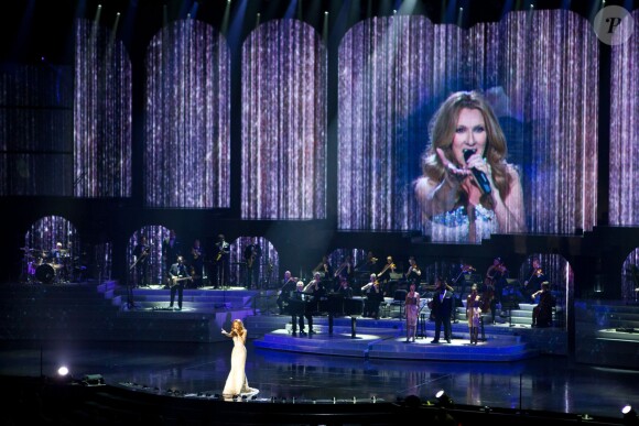 Celine Dion sur la scène du Colosseum du Caesars Palace de Las Vegas, le 15 mars 2011.