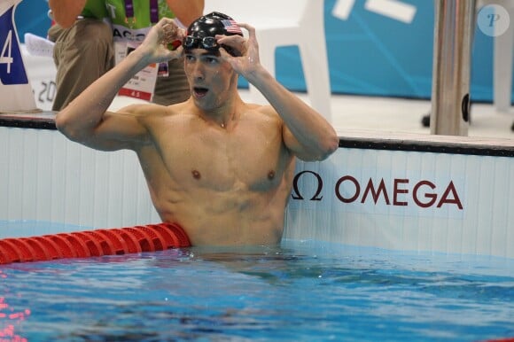Michael Phelps après sa victoire olympique sur le 200m quatre nages à Londres, le 2 août 2012