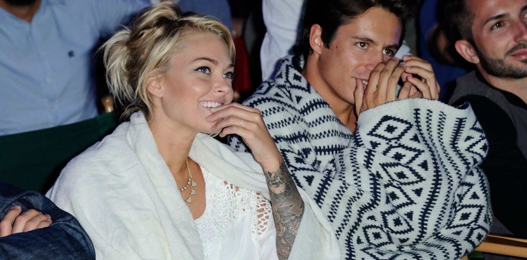 Valentin Léonard Et Caroline Receveur Caroline Receveur et Valentin: Amoureux complices et sportifs devant Micky  Green - Purepeople