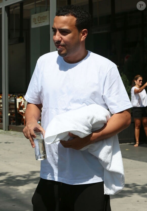 Kim Kardashian, sa fille North West, Khloe Kardashian et son petit ami French Montana à la sortie de leur hôtel à New York, le 28 juin 2014