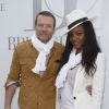 Samuel Le Bihan et sa compagne Daniela Beye lors de la 4ème édition du "Brunch Blanc" sur le bateau Le Paquebot" à Paris, le 29 juin 2014.