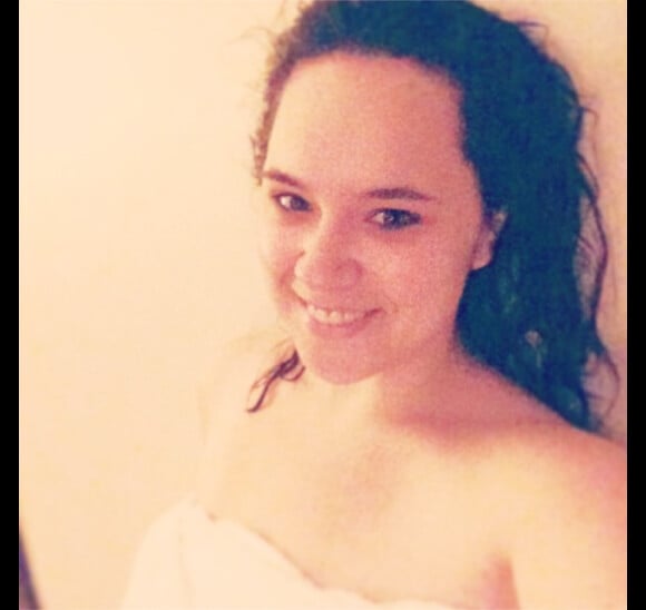 Magalie Vaé sortant de la douche dans son hôtel niçois, le 28 juin 2014.