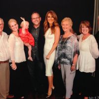 Céline Dion, parodiée par un fan: Parole tenue, toute sa famille reçue à Vegas !
