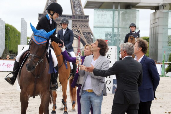 Cloe Hymowitz, Richard Orlinski, Virginie Coupérie-Eiffel, Charles Berling - Paris Eiffel Jumping, présenté par Gucci, au Champ de Mars à Paris le 5 juillet 2014.