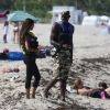 Fanny Neguesha et son fiancé Mario Balotelli poursuivent leurs vacances à Miami, le 11 juillet 2014
