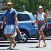 Britney Spears et son compagnon David Lucado font du shopping dans un centre commercial de Los Angeles, le 13 juillet 2014.