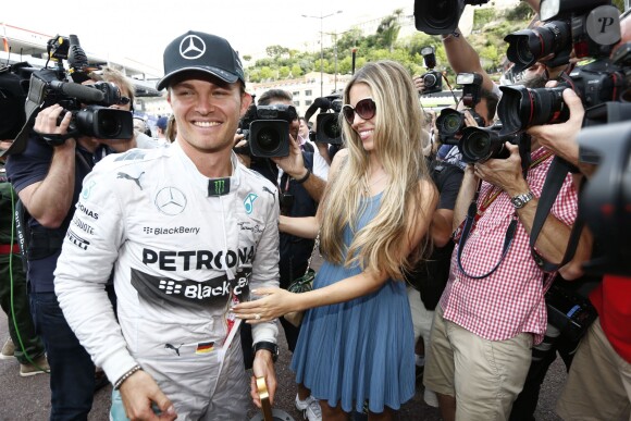 Nico Rosberg et sa compagne Vivian Sibold à Monte-Carlo après le Grand Prix de Monaco, le 25 mai 2014