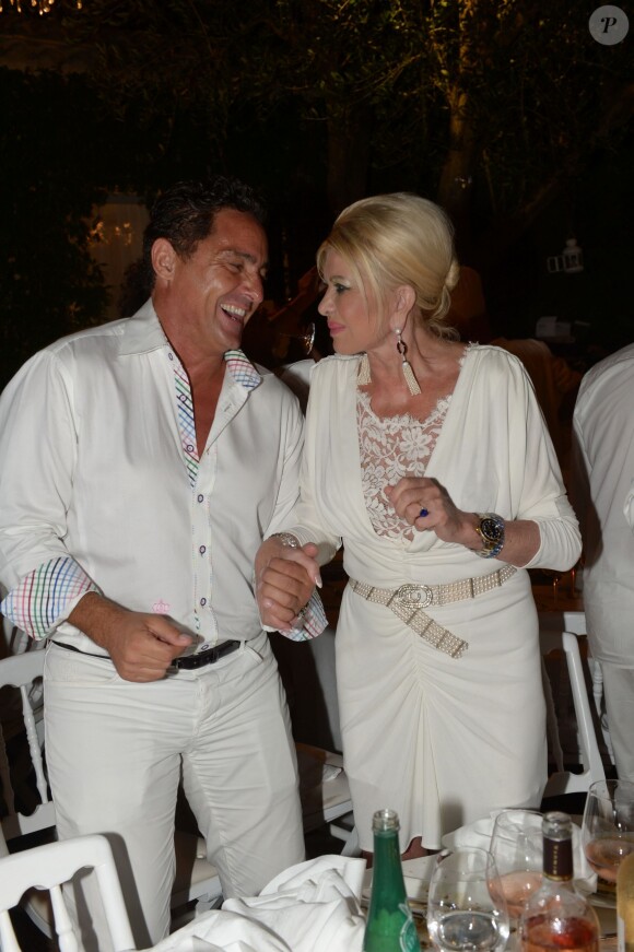 Ivana Trump lors de la 19e Soirée Blanche, le 14 juillet 2014 aux Moulins de Ramatuelle.