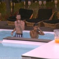 Secret Story 8 : Jessica et Geoffrey très proches, Steph le ''mari'' surveille