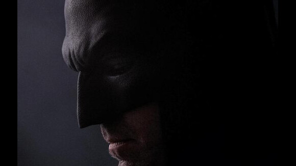 Ben Affleck, imposant en Batman : Une nouvelle image dévoilée...