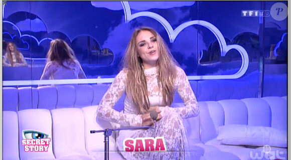 Sara dans la quotidienne de Secret Story 8 sur TF1, le jeudi 31 juillet 2014