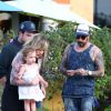 AJ McLean avec son épouse Rochelle et leur fille Ava à Calabasas, le 2 août 2014. 
