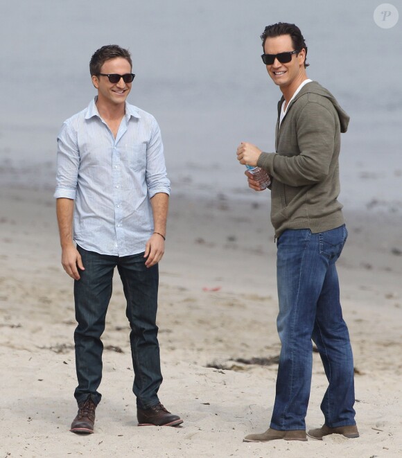 Breckin Meyer et Mark-Paul Gosselaar sur le tournage de "Franklin & Bash" à Malibu, le 12 mars 2013.
