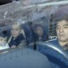 Diego Maradona, Veronica Ojeda et leur fils Diego Fernando quittent le Teatro Nacional Cervantes à Buenos Aires. Le 9 août 2014.