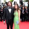 Frédéric Beigbeder et sa femme Lara Micheli lors de la montée des marches du film Saint Laurent et l'hommage au cinéma d'animation, durant le Festival de Cannes le 17 mai 2014