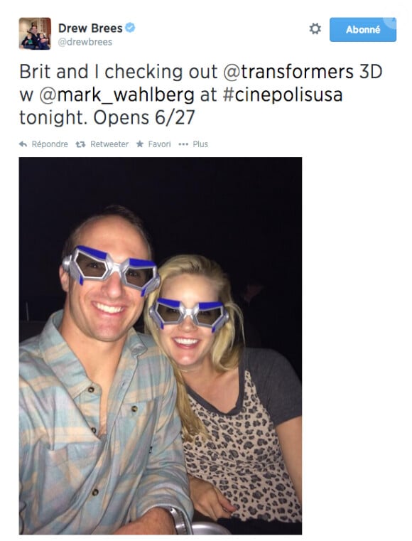 Drew brees et sa femme Britanny au ciné en mode 3D au printemps 2014. Drew Brees, quarterback star des Saints de La Nouvelle-Orléans en NFL, et sa femme Brittany ont accueilli le 25 août 2014 leur quatrième enfant, une petite fille.