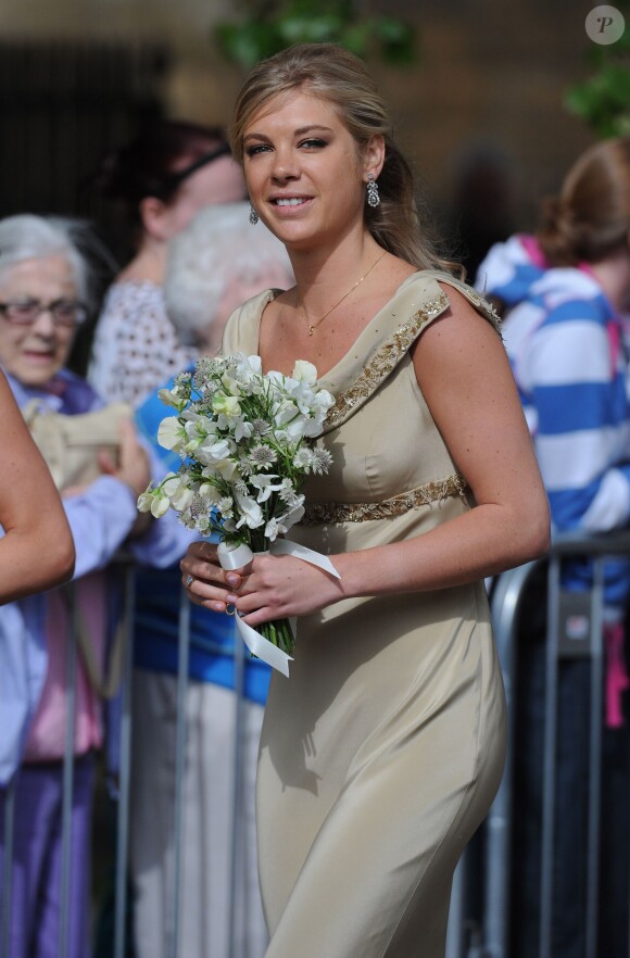 Chelsy Davy, ex du prince Harry, demoiselle d'honneur au mariage de Thomas van Straubenzee et Lady Melissa Percy à Northumbria en Angleterre, le 21 juin 2013