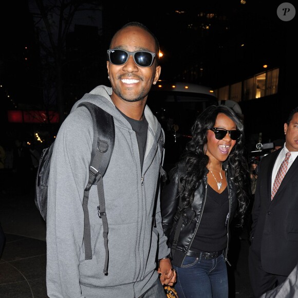 Nick Gordon and Bobbi Kristina Brown hold hands as they check out of there Manhattan hotel on OCTOBER 23, 2012 in New York City, NY, USA. Photo by ABACAPRESS.COM24/10/2012 - New York City