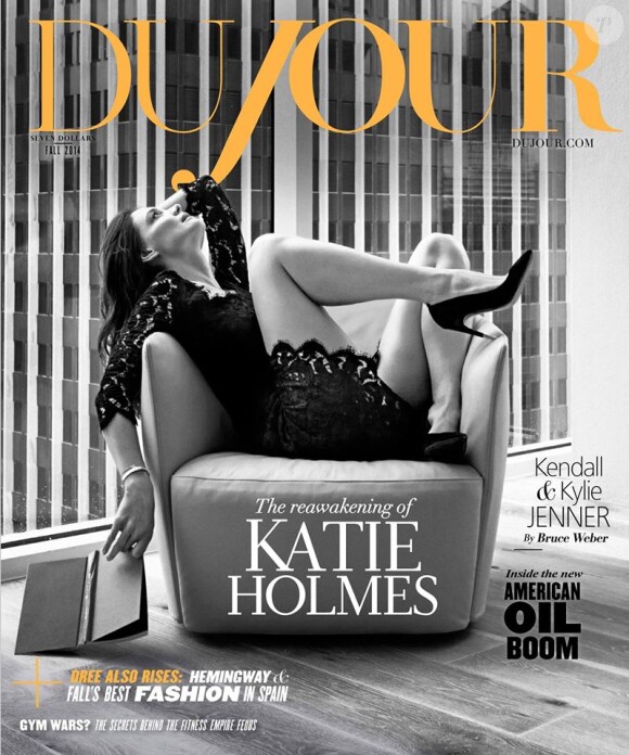 Katie Holmes en couverture du numéro d'automne 2014 du magazine digital DuJour. Photo par Cedric Buchet.