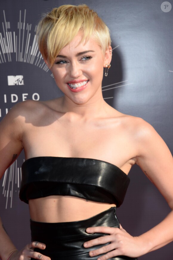 Miley Cyrus à la cérémonie des MTV Video Music Awards à Inglewood, le 24 août 2014.