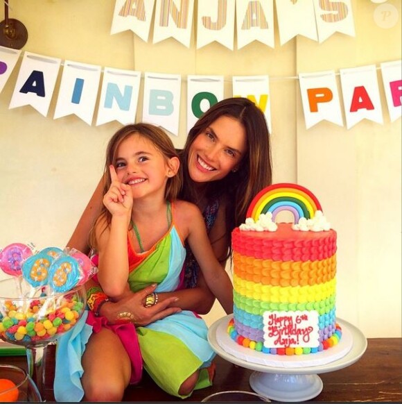 Anja, la fille d'Alessandra Ambrosio et Jaime Mazur, fête ses 6 ans. Los Angeles, le 31 août 2014.