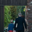  Le prince Emmanuel de Belgique, accompagné par son père le roi Philippe, a fait sa troisième rentrée des classes à l'école spécialisée Eurêka, le 1er septembre 2014, au domaine Kessel-Lo à Louvain. 