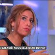 Sur le plateau de "C à vous" (France 5), Léa Salamé donne son opinion sur sa prestation dans "On n'est pas couché" (France 2). Le 1er septembre 2014.