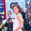 Milla Jovovich (enceinte) à la première du film "Cymbeline" lors du 71e festival international du film de Venise, la Mostra, le 3 septembre 2014.