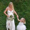 Exclusif -  Jessica Simpson et sa fille Maxwell Johnson lors du mariage de sa soeur Ashlee Simpson avec Evan Ross (fils de Diana) dans la maison de la chanteuse à Greenwich dans le Connecticut, le 30 août 2014. 