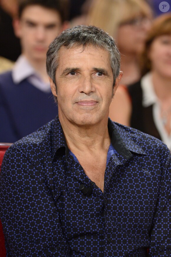 Julien Clerc - Enregistrement de l'émission "Vivement Dimanche" à Paris le 24 septembre 2013.