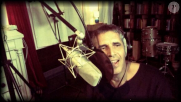Image extraite d'"On ne se méfie pas assez" (teaser) - Premier extrait de l'album de Julien Clerc "Partout la musique vient" attendu le 3 novembre 2014.