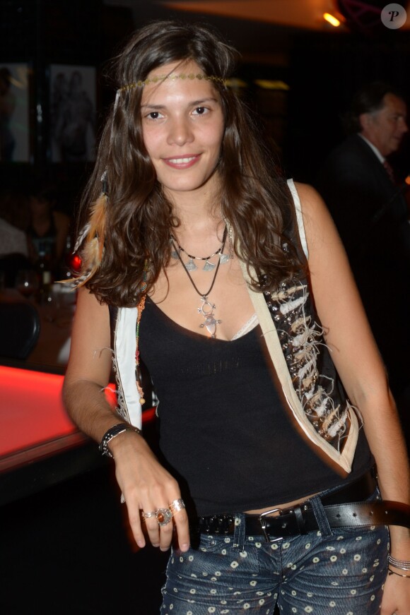 Exclusif - Vanille Clerc, fille de Julien Clerc, en concert à La Gioia à Paris, le 28 mai 2013.