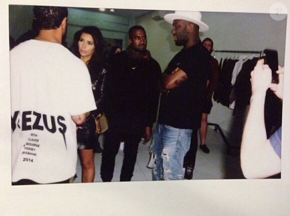 Kim Kardashian et Kanye West de passage au Yeezus Tour pop-up store à Melbourne. Le 9 septembre 2014.