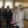 La princesse victoria de Suède a découvert les anciens locaux du KGB lors de sa visite officielle à Riga en Lettonie le 17 septembre 2014 dans le cadre du mandat de la ville comme Capitale européenne de la culture 2014