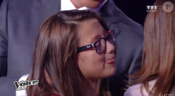 Les larmes de Mélina sur le plateau de The Voice Kids, le samedi 20 septembre 2014 sur TF1.