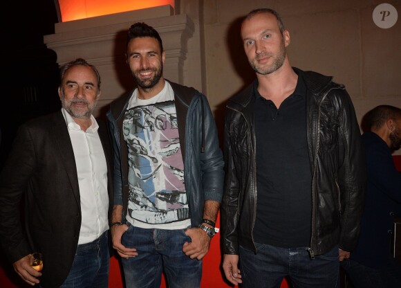 Antoine Duléry, Salvatore Sirigu, Thierry Omeyer - Soirée de lancement du jeu vidéo "FIFA 2015" à l'Opéra Garnier Restaurant à Paris le 22 septembre 2014.