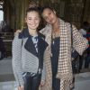 Neneh Cherry et sa fille au défilé de mode "Stella McCartney", collection prêt-à-porter printemps-été 2015, à l'Opéra Garnier à Paris. Le 29 septembre 2014 