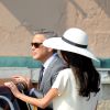 George Clooney et sa femme Amal Alamuddin quittant l'hôtel Cipriani pour se rendre au palais de Ca Farsetti à Venise, le 29 septembre 2014 pour leur mariage civil à la mairie de Venise qui va officialiser la cérémonie de samedi soir.