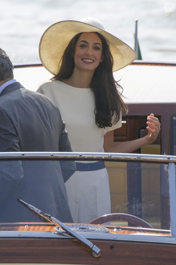 George Clooney et sa femme Amal Alamuddin quittant Venise, le 29 septembre 2014 après leur mariage civil et les cérémonies qui ont précédé
