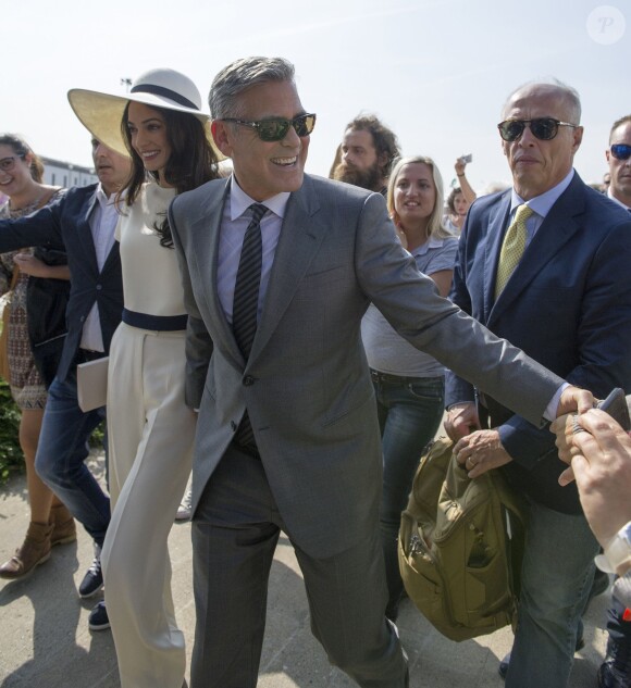 George Clooney et sa femme Amal Alamuddin quittant Venise, le 29 septembre 2014 après leur mariage civil et les cérémonies qui ont précédé