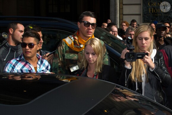 Vitalii Sediuk avant son attaque sur Kim Kardashian au Grand Hôtel. Paris, le 25 septembre 2014.