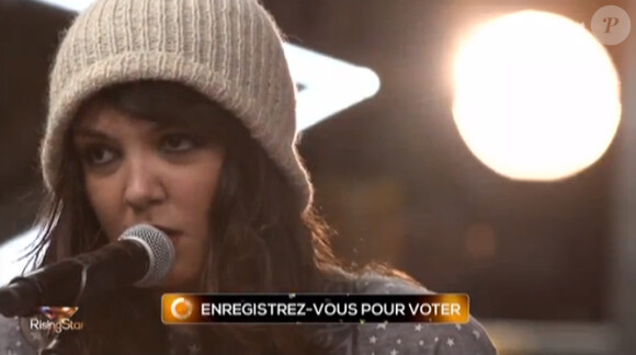 Hoshi - Deuxième prime de "Rising Star" sur M6. Le 2 octobre 2014.