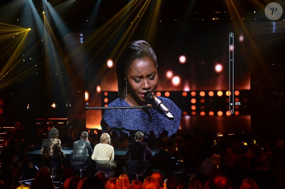 Anne-Shirley - Deuxième prime de "Rising Star" sur M6. Le 2 octobre 2014.