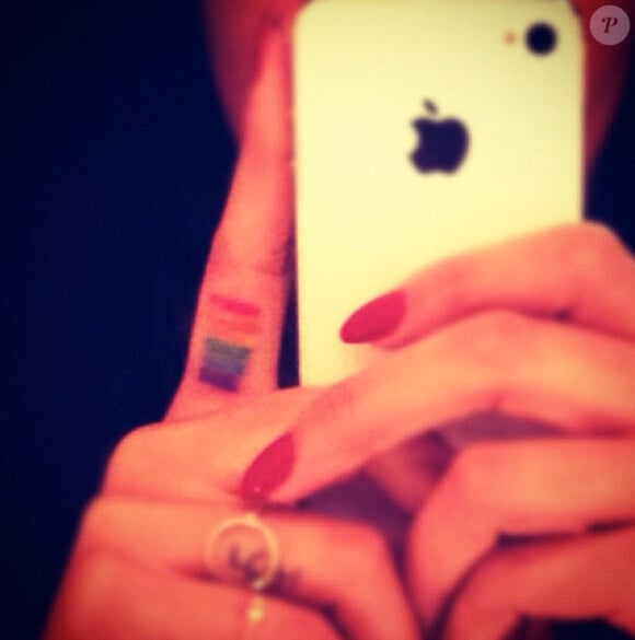 Shy'm : Sa folie des tatouages !