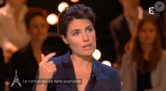 Alessandra Sublet dans Un soir à la Tour Eiffel, le mercredi 8 octobre 2014, sur France 2
