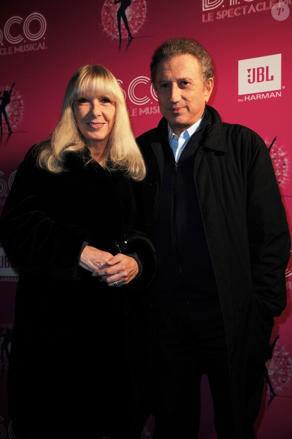Exclusif - Michel Drucker et son épouse Dany Saval assistent à la dernière du spectacle ''D.I.S.C.O'' aux Folies Bergère à Paris, le 10 janvier 2014.