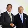 Arnold Schwarzenegger et Laurent Fabius lors du "Sommet des régions pour le climat" au Palais d'Iéna à Paris le 11 octobre 2014