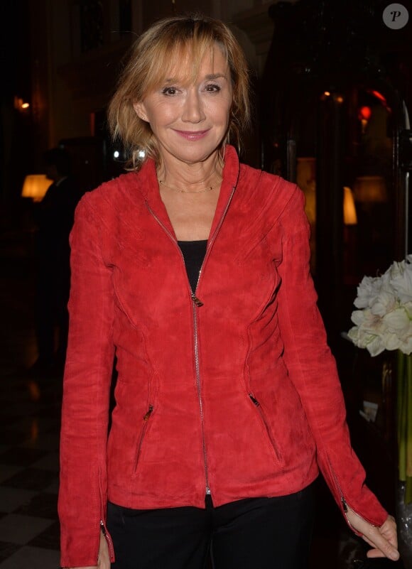 Marie-Anne Chazel - Cocktail de lancement du livre "Garde-Robes" de Nathalie Garçon à l'Hôtel Régina à Paris, le 13 octobre 2014.