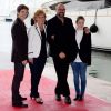 Sébastien Delorme, Sylvie Roy, Ricardo Trogi et Marianne Fortier lors du photocall de la série "Le berceau des anges" lors du Mipcom à Cannes, le 13 octobre 2014.